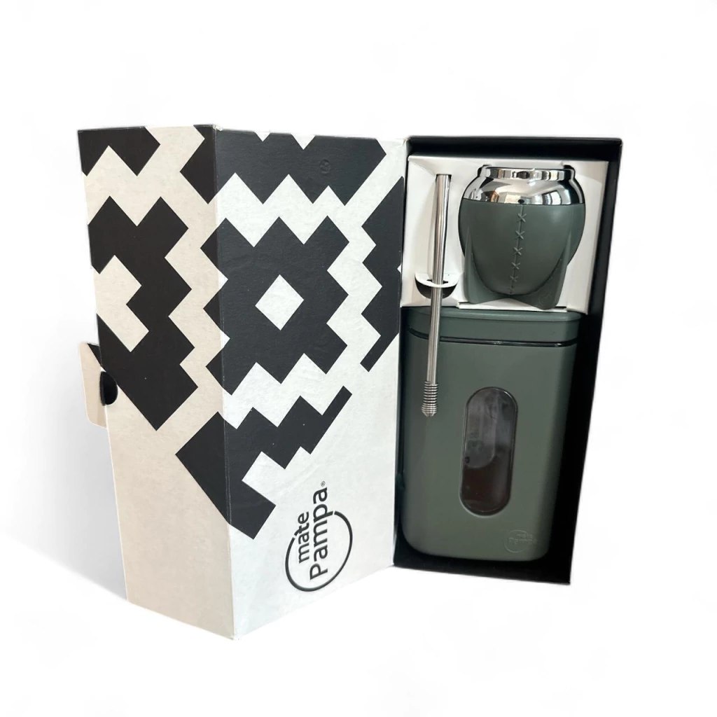 KIT PAMPA MATE + YERBERO + BOMBILLA - Imagen 3